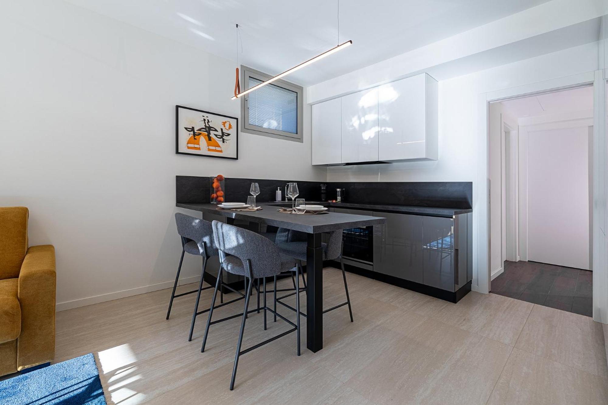 Cremona Inn Aparthotel Экстерьер фото