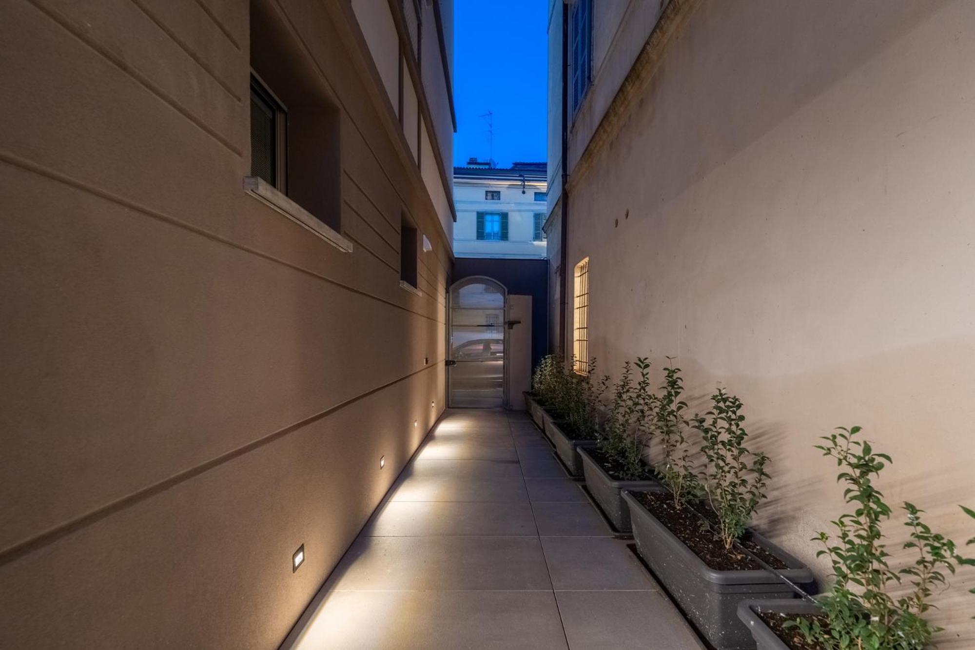 Cremona Inn Aparthotel Экстерьер фото