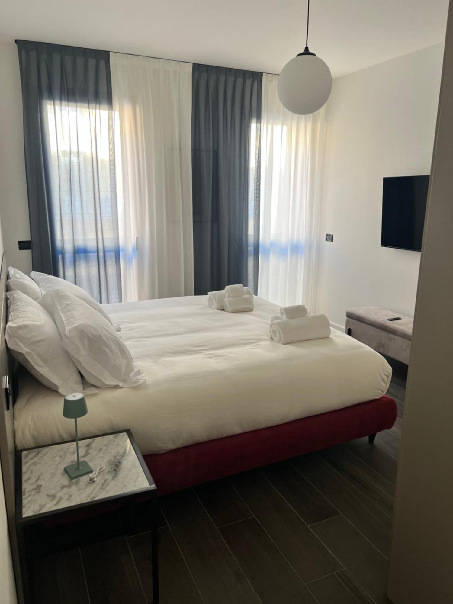 Cremona Inn Aparthotel Экстерьер фото