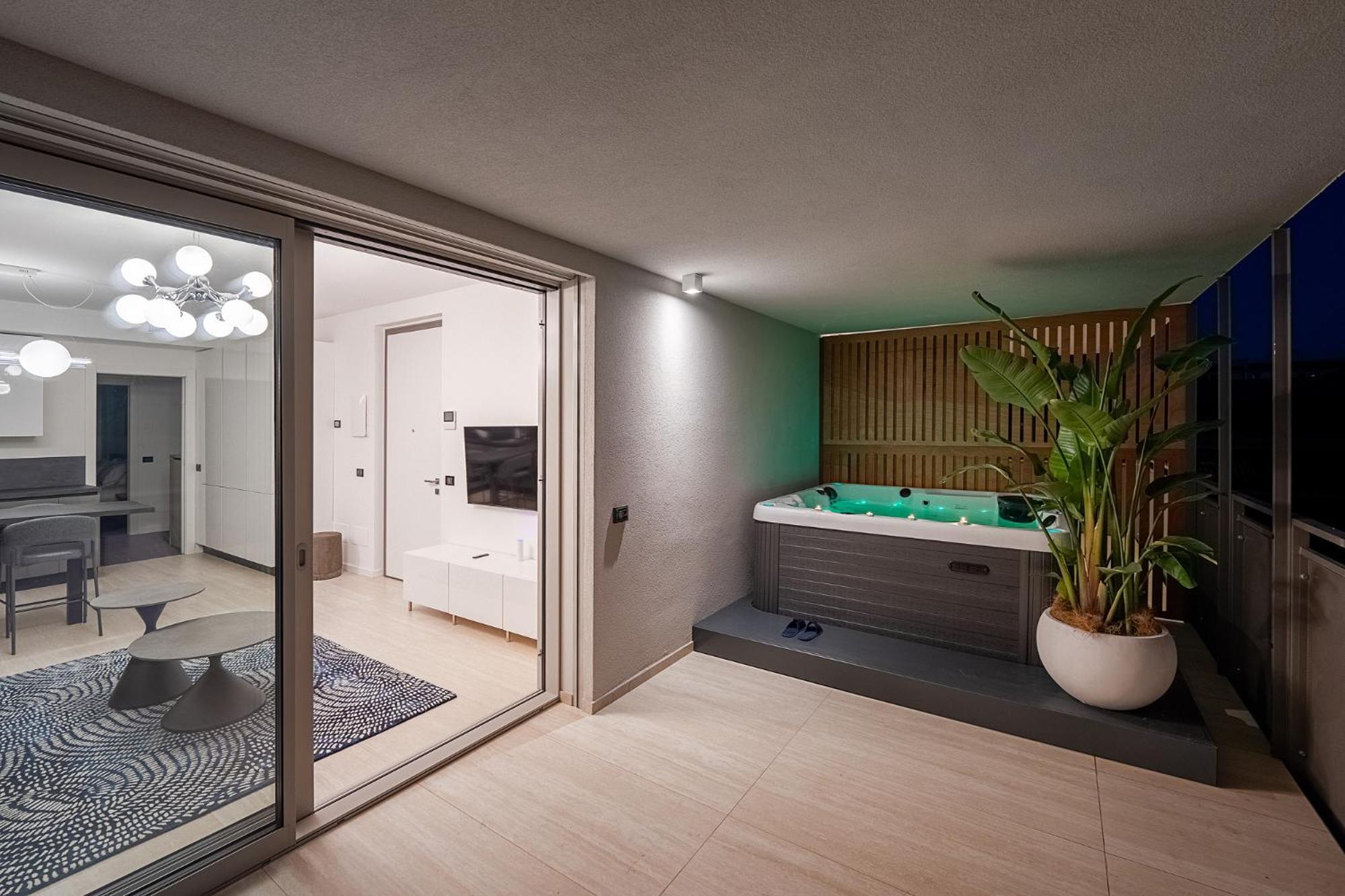 Cremona Inn Aparthotel Экстерьер фото